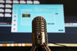 11 Podcast Microphones for Redefining Audio Standards